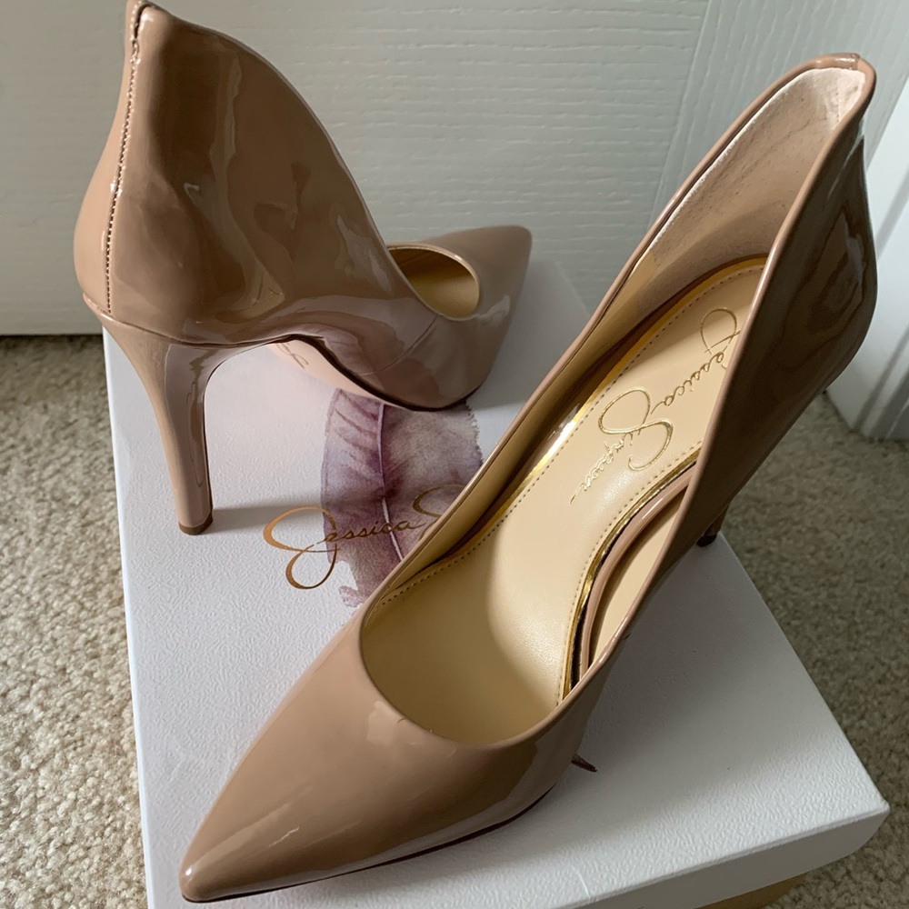 Jessica Simpson Chai Latte heels. NWOT